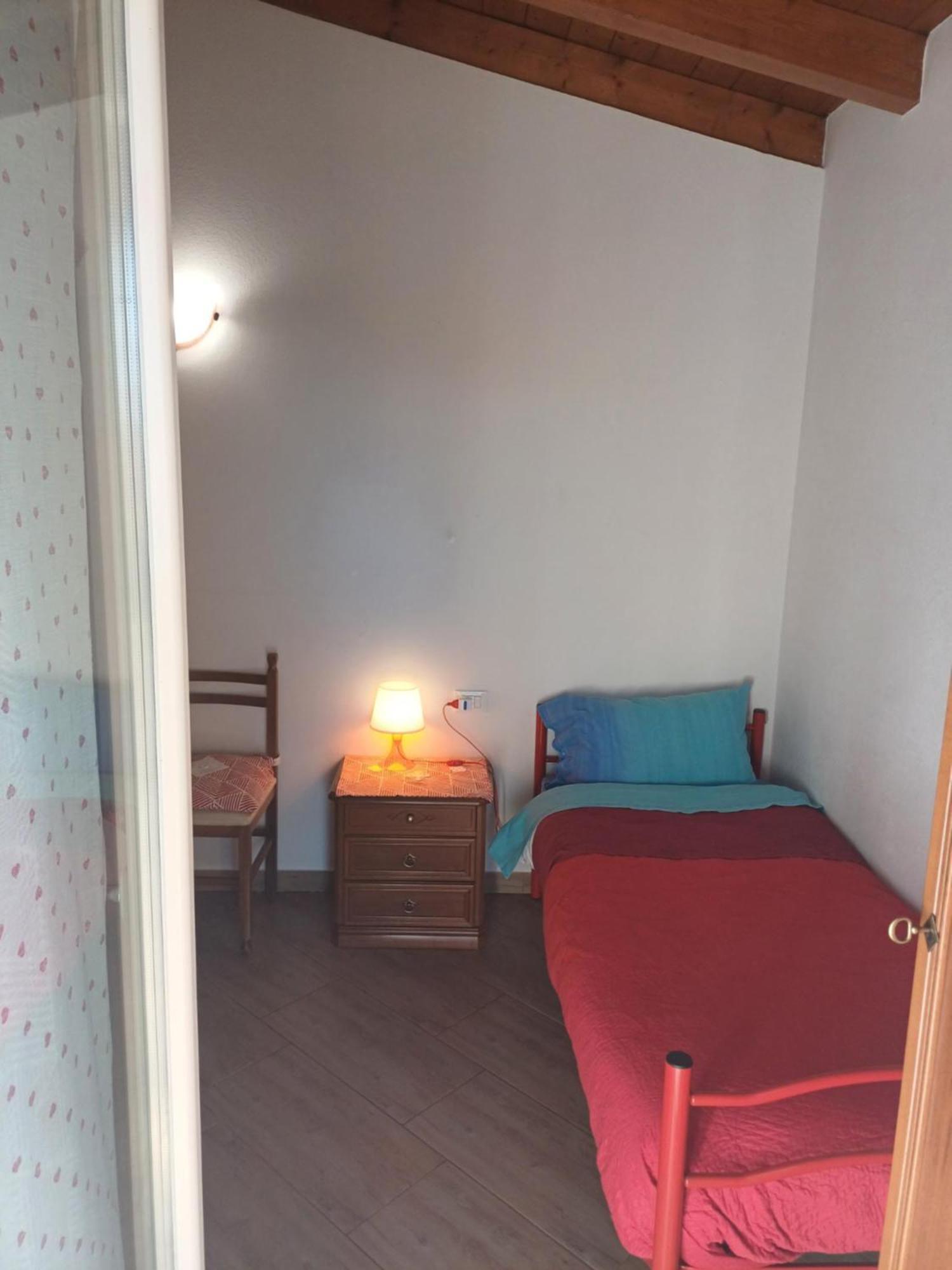 Cascina Legnago Trilocale A 6 Chilometri Da Salo' Apartment Villanuova sul clisi Exterior photo
